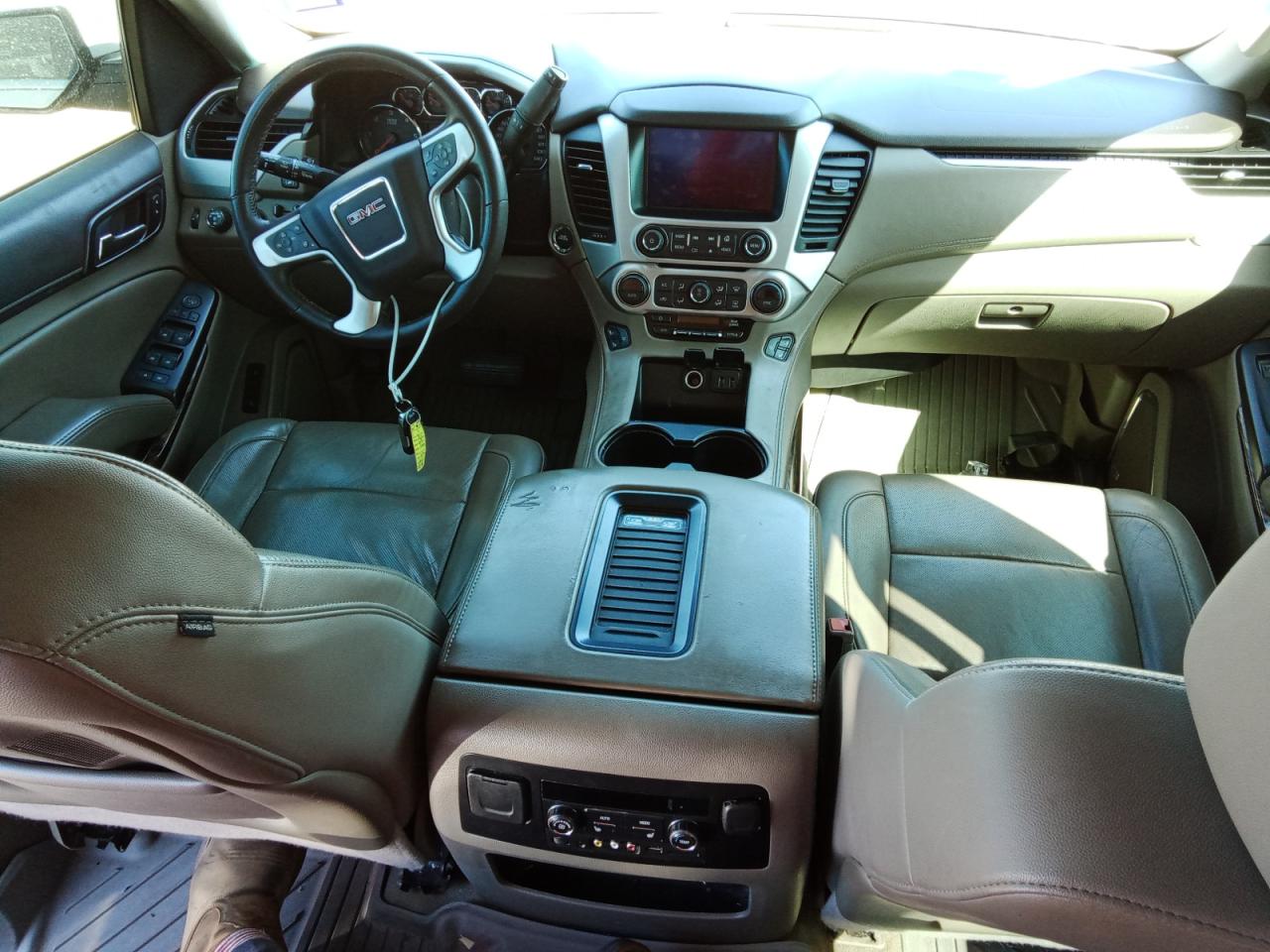 1GKS2BKC4GR270008 2016 GMC Yukon Slt