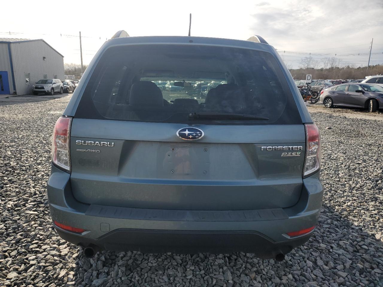 2013 Subaru Forester - Image 6