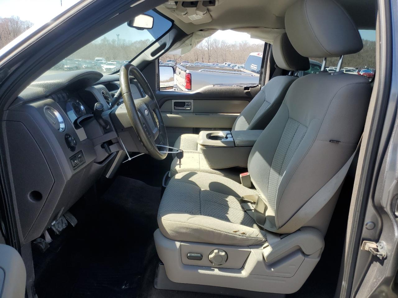 2009 Ford F-150 - Image 7