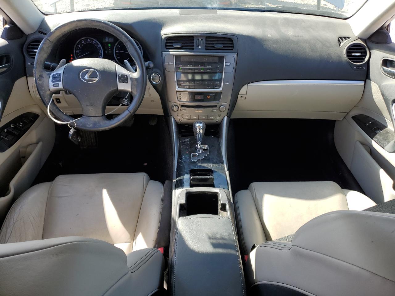 2012 Lexus IS - Image 8