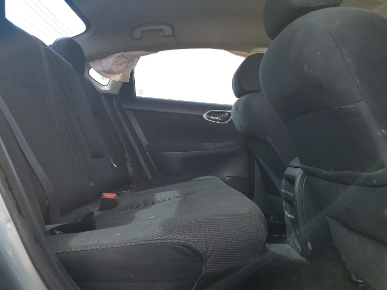2013 Nissan Sentra - Image 10
