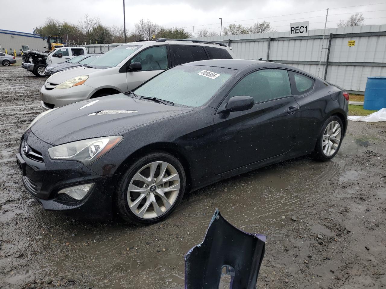 2014 Hyundai Genesis - Image 1