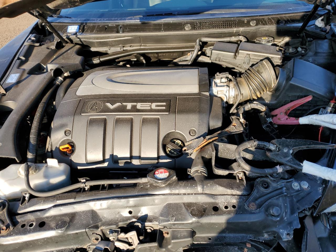 2005 Acura RL - Image 13
