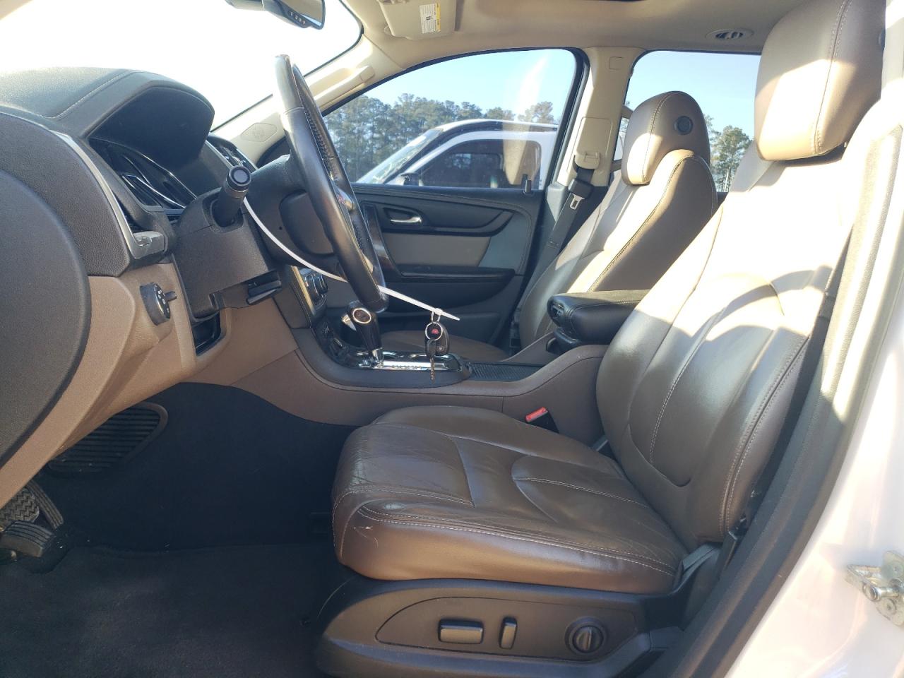 2016 GMC Acadia - Image 7