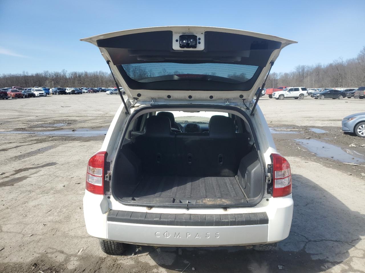 2010 Jeep Compass - Image 6