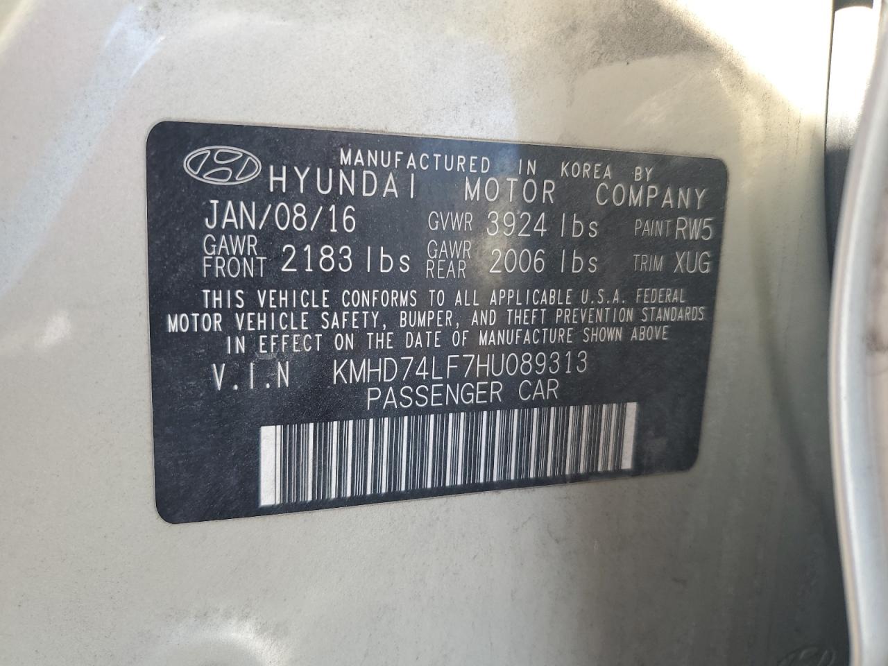 2017 Hyundai Elantra - Image 12
