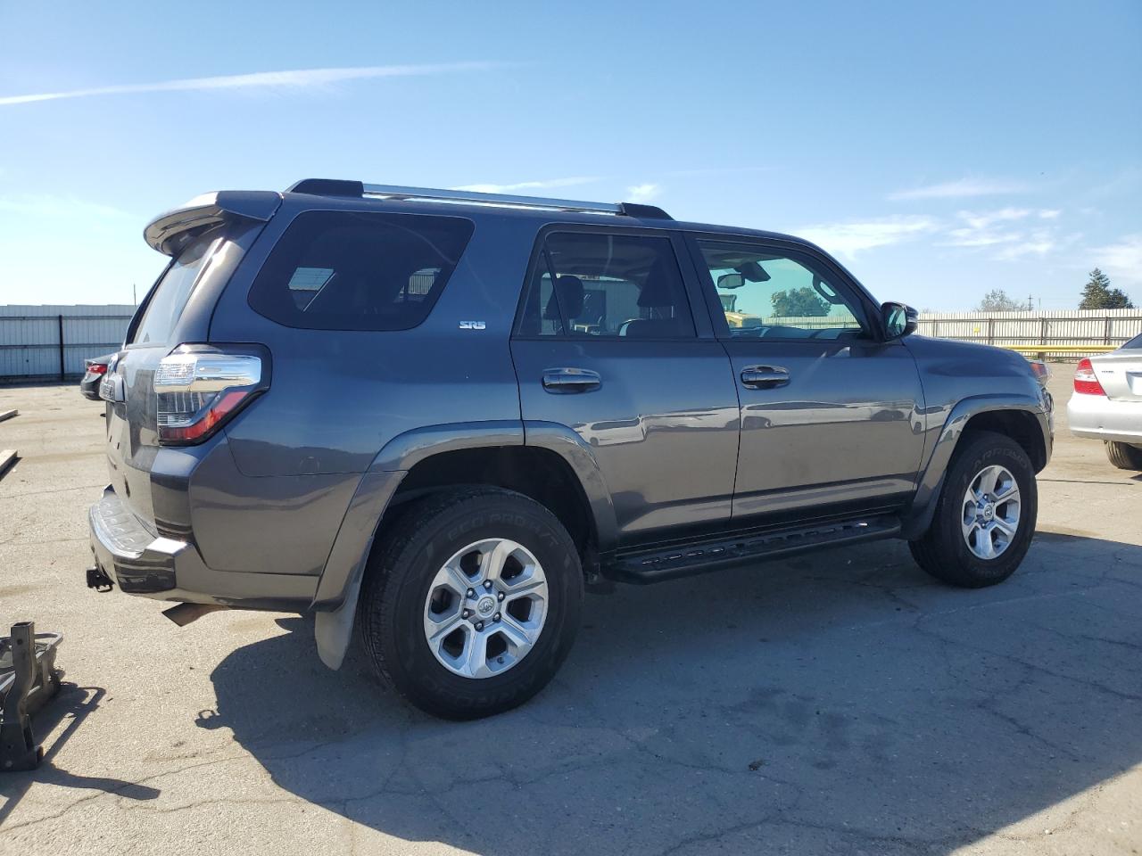 2020 Toyota 4Runner - Image 3
