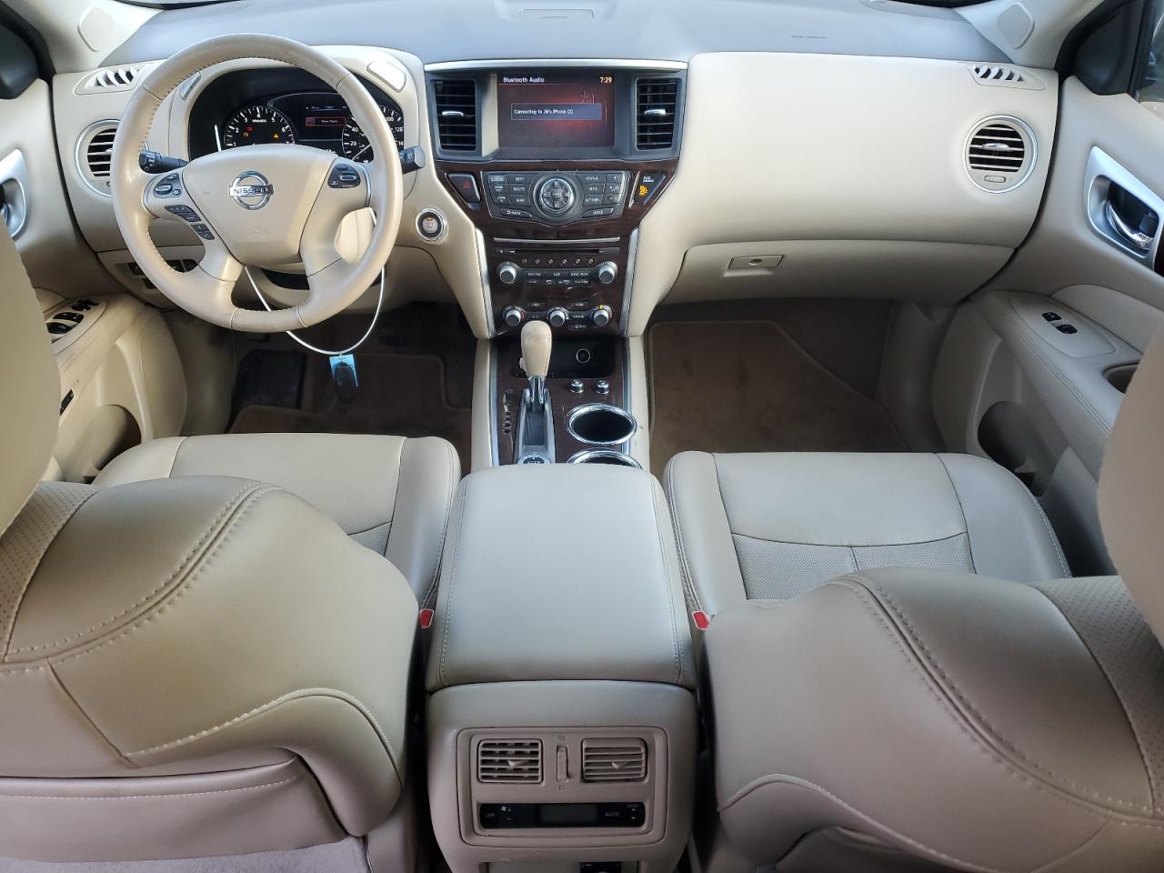 2014 Nissan Pathfinder - Image 8
