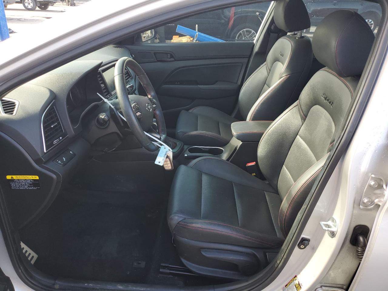 2018 Hyundai Elantra - Image 7