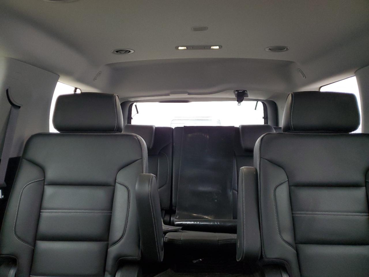 2018 GMC Yukon - Image 10
