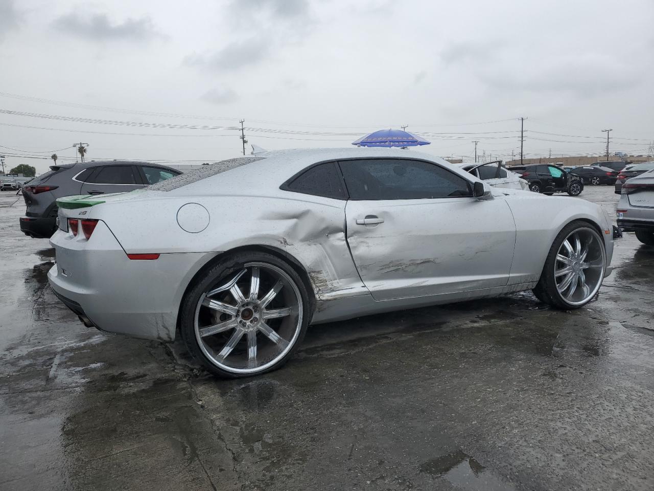 2011 Chevrolet Camaro - Image 3