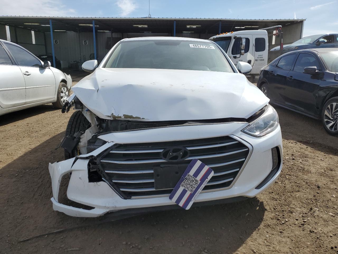 2017 Hyundai Elantra - Image 5