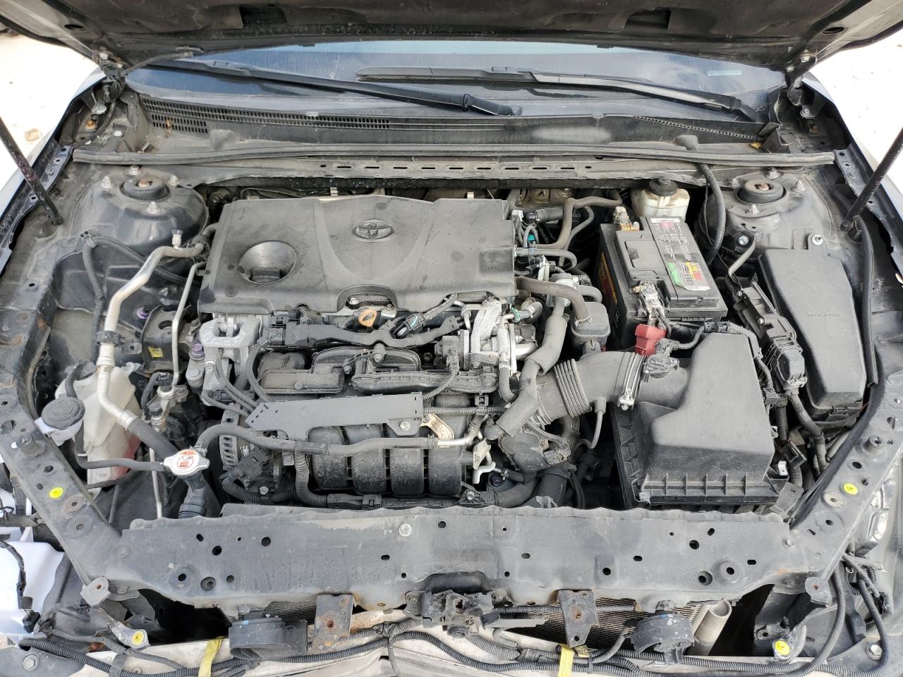 2018 Toyota Camry - Image 11