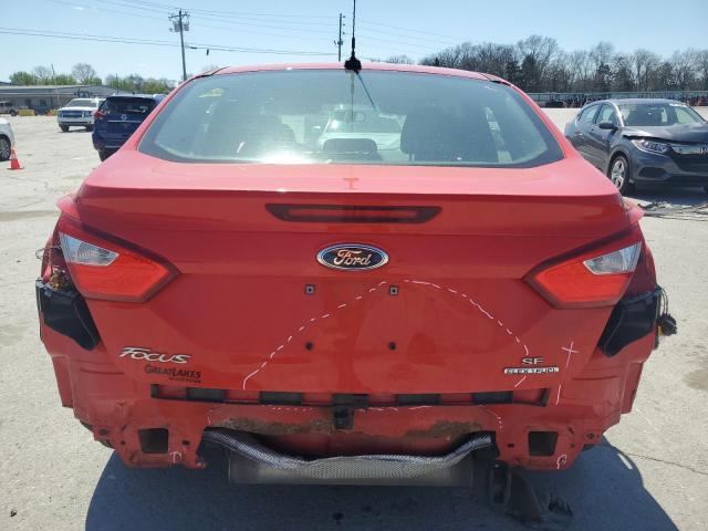 Sedans FORD FOCUS 2014 Red