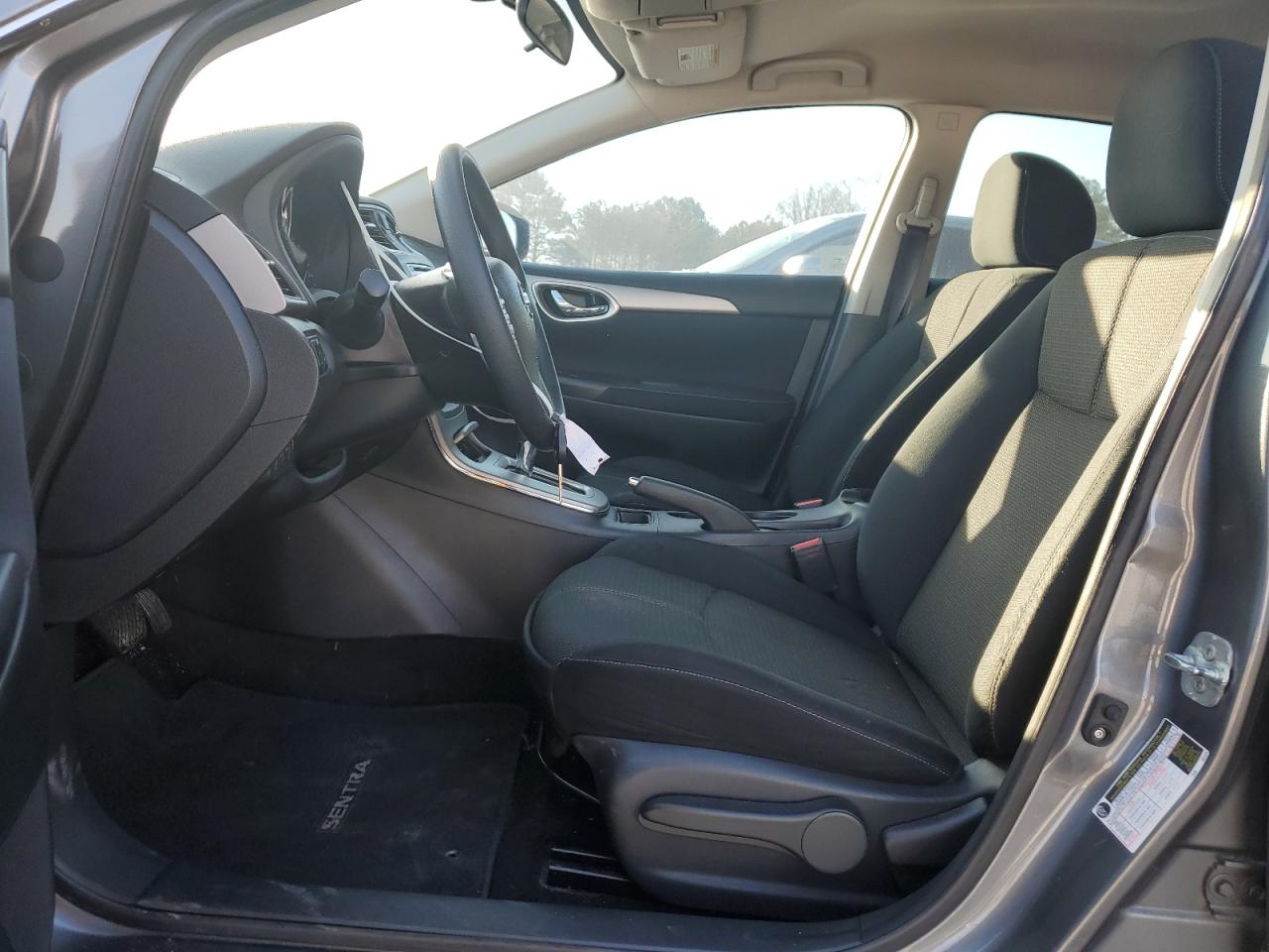 2015 Nissan Sentra - Image 7