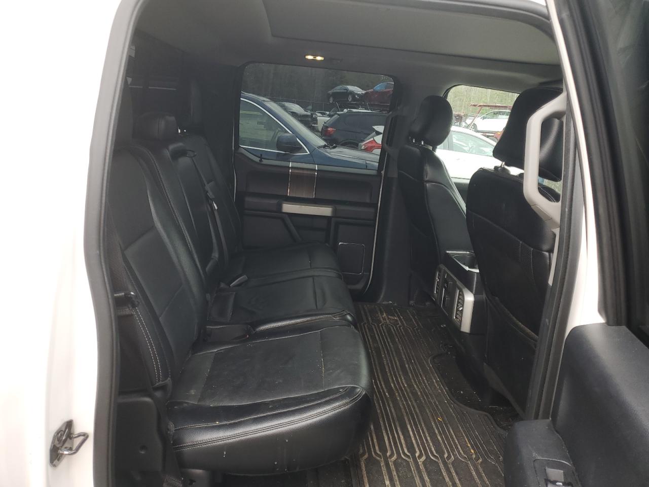 2015 Ford F-150 - Image 10