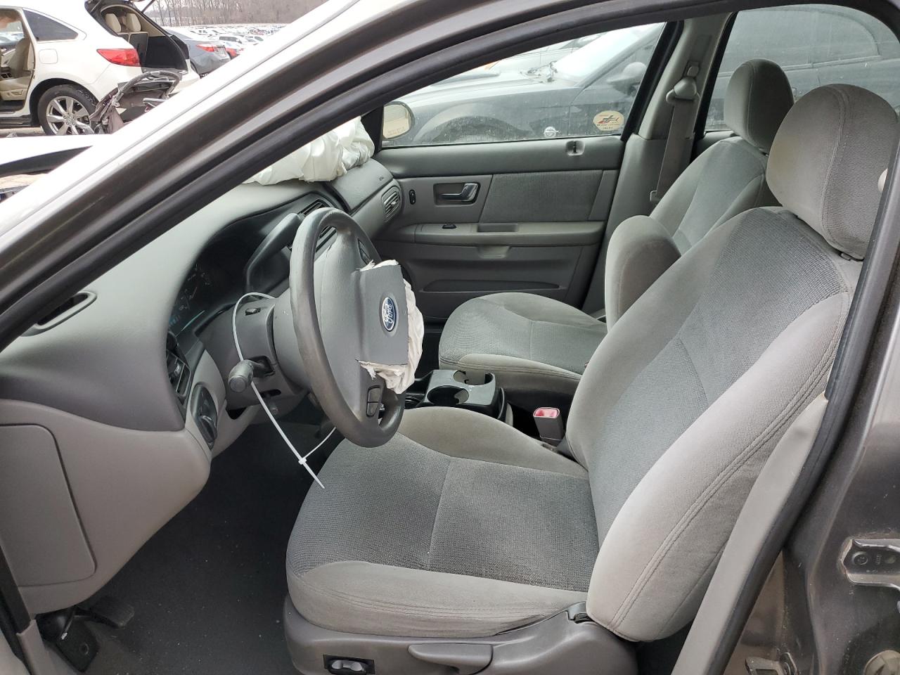 2002 Ford Taurus - Image 7