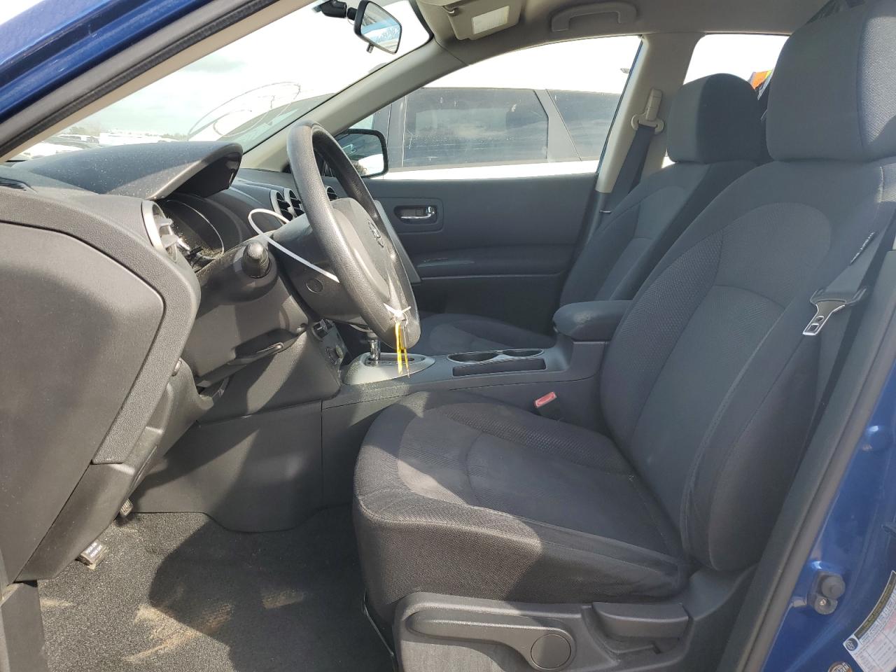 2011 Nissan Rogue - Image 7