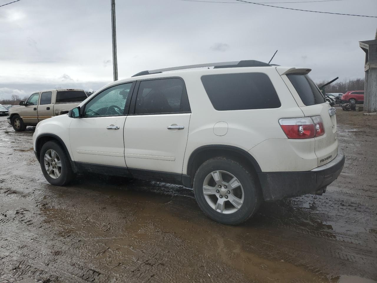 2012 GMC Acadia - Image 2