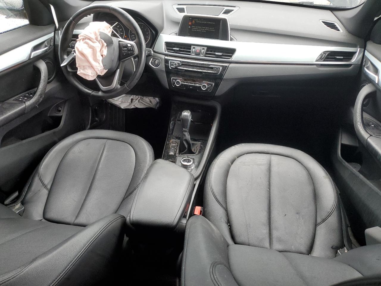 2016 BMW X1 - Image 8