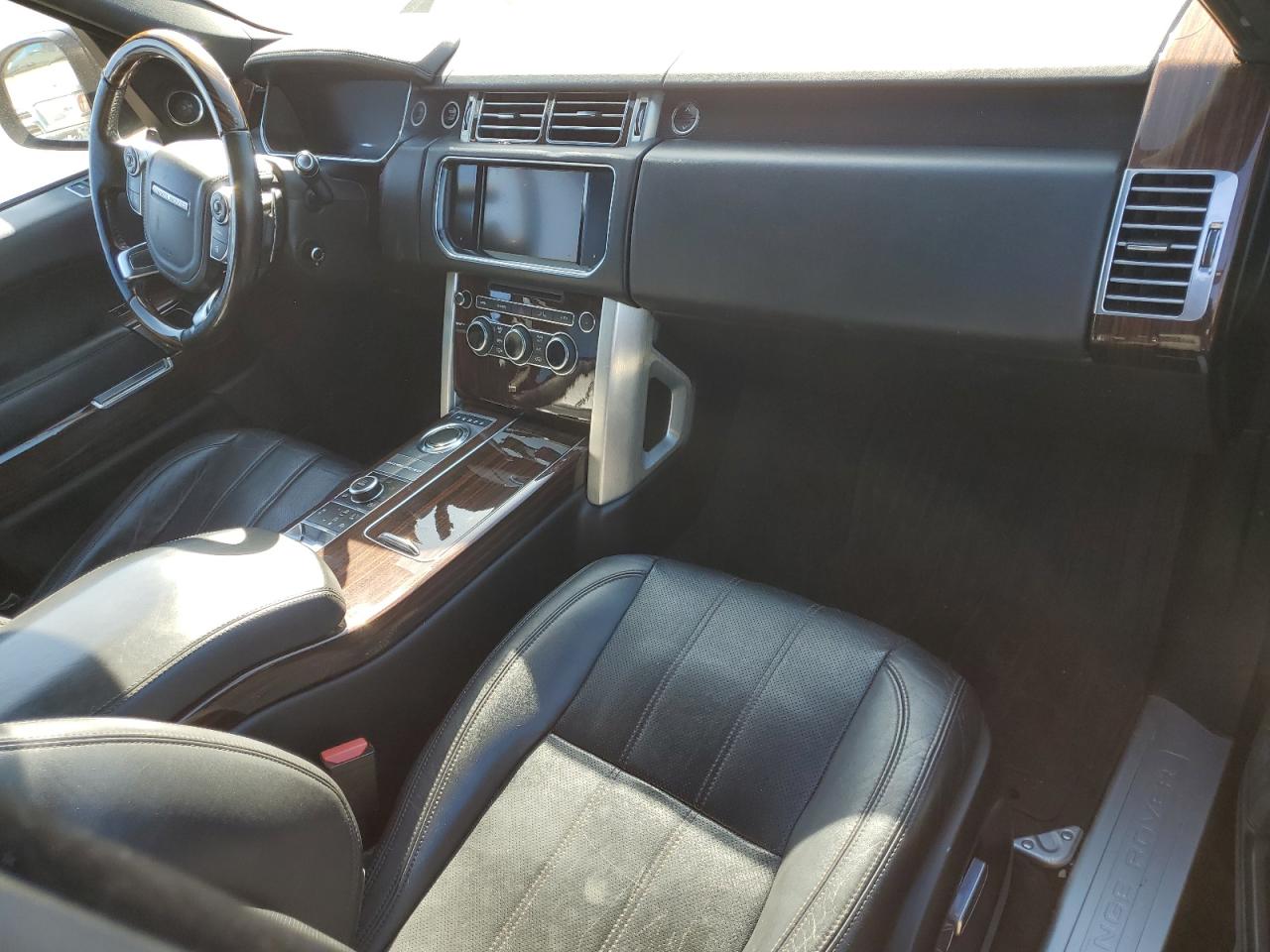 2014 Land Rover Range Rover - Image 8