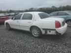 2010 Lincoln Town Car Signature Limited للبيع في Hueytown، AL - Side