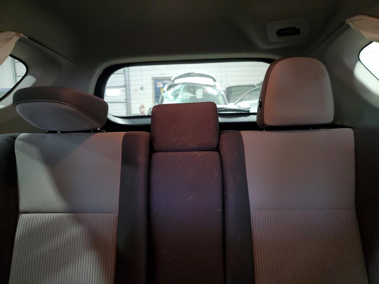 2014 Toyota RAV 4 - Image 10