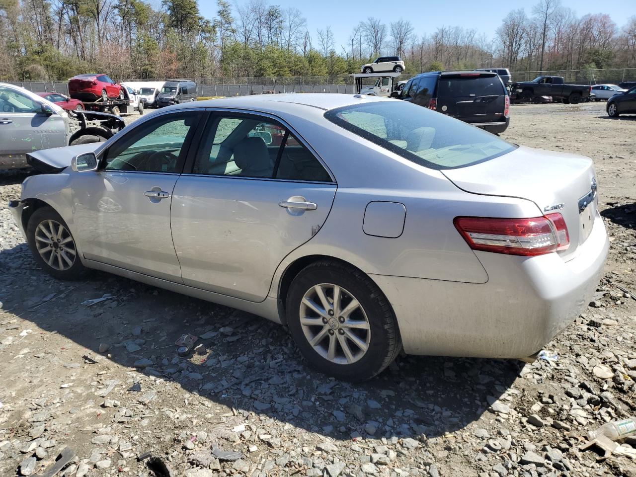 2011 Toyota Camry - Image 2