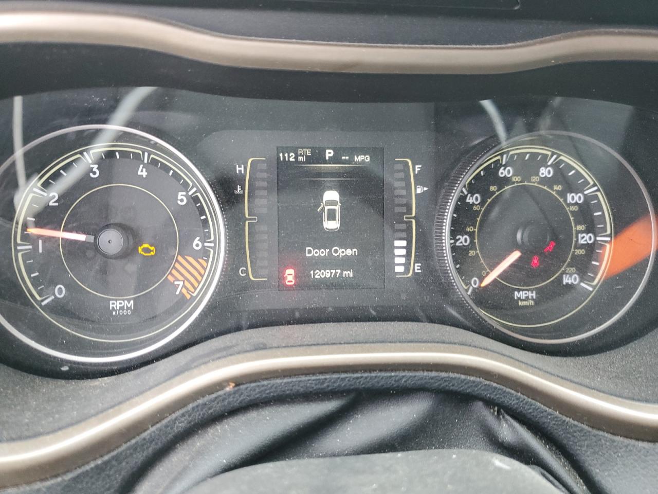2014 Jeep Grand Cherokee - Image 9