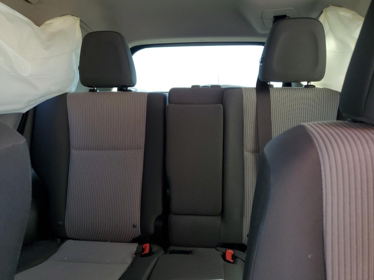 2013 Toyota RAV 4 - Image 10