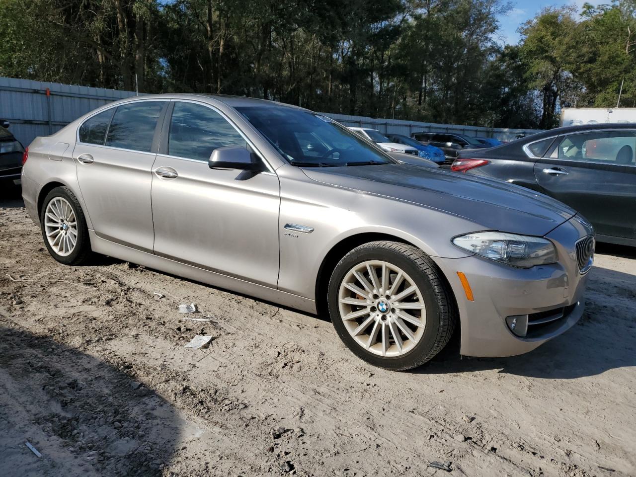 2011 BMW 5er - Image 4