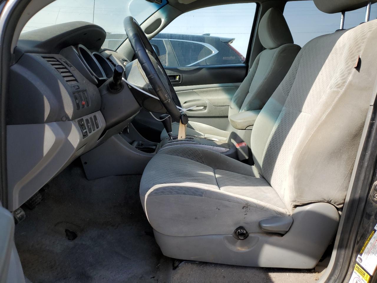 2009 Toyota Tacoma - Image 7