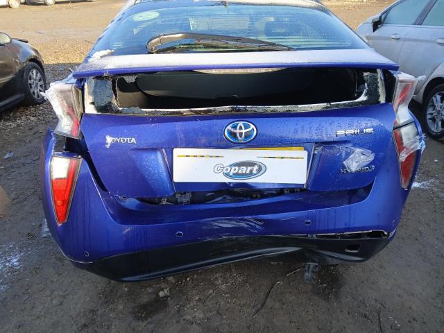 2016 TOYOTA PRIUS EXCE