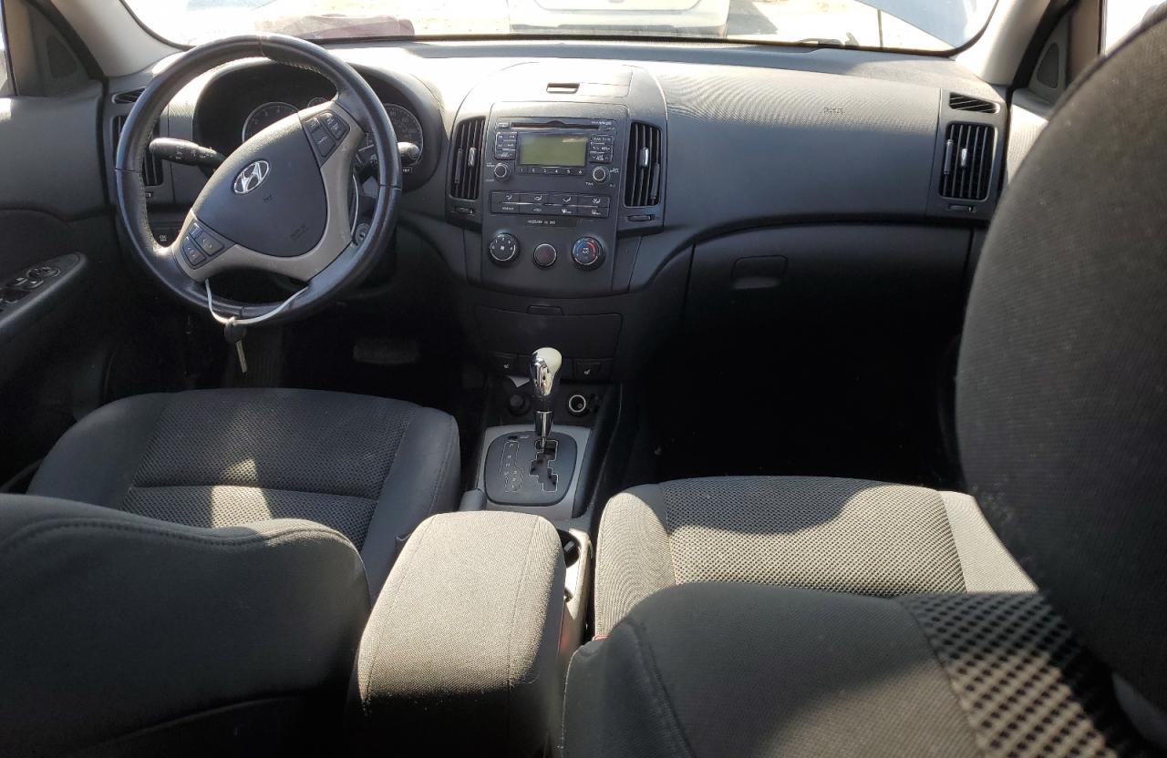 2009 Hyundai Elantra - Image 8