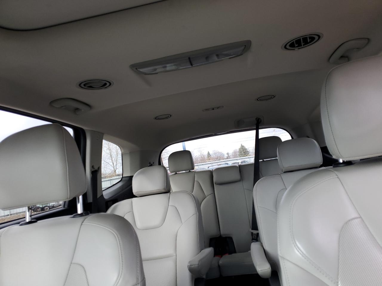 2021 Kia Telluride - Image 10
