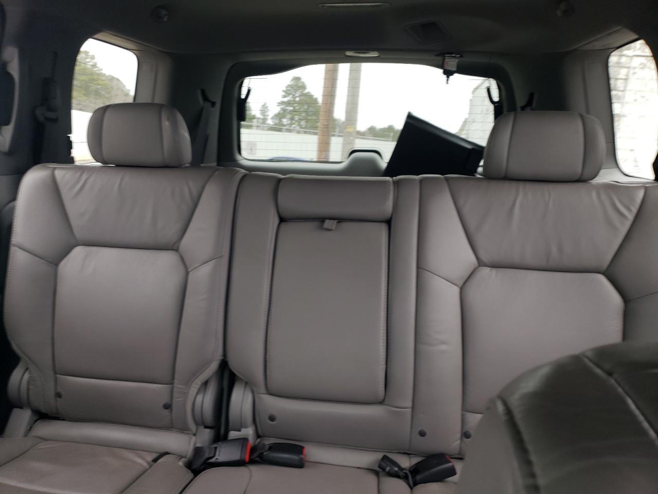 2011 Honda Pilot - Image 10