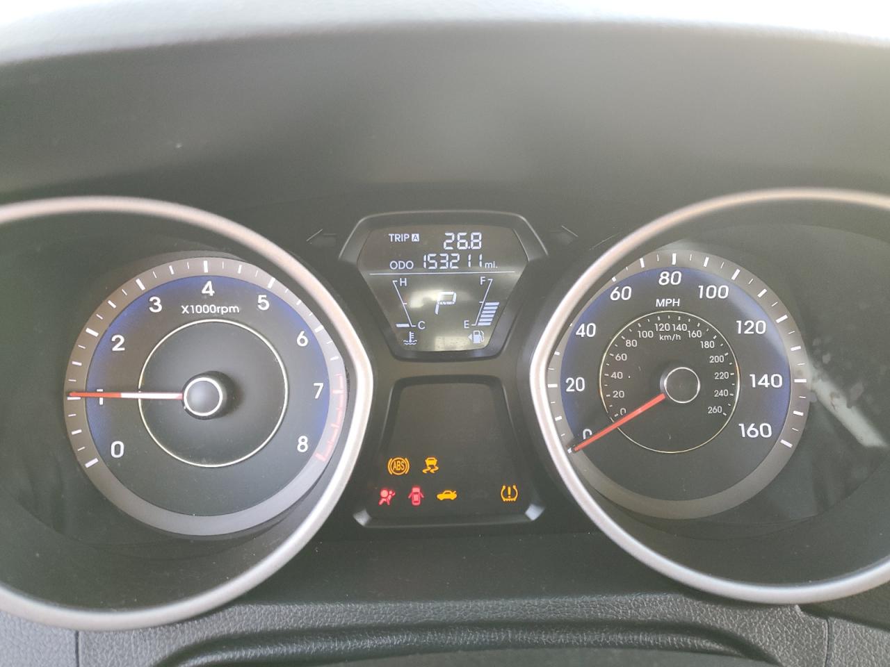 2012 Hyundai Elantra - Image 9