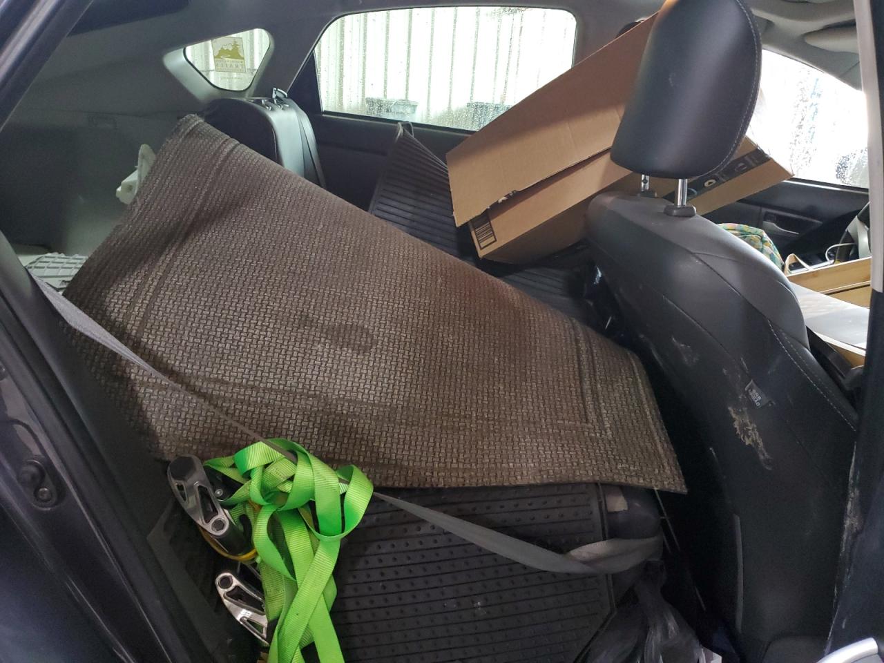 2013 Toyota Prius - Image 10