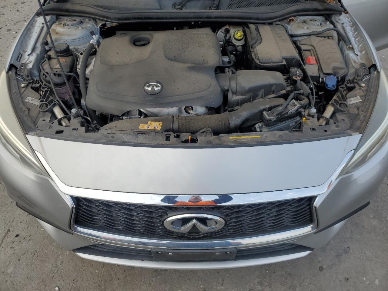 VIN: SJKCH5CP1HA020045 Auction: COPART Lot: 49338735 Location: VA - FREDERICKSBURG VIN: SJKCH5CP1HA020045 INFINITI QX30 2017 SILVER Photo 11