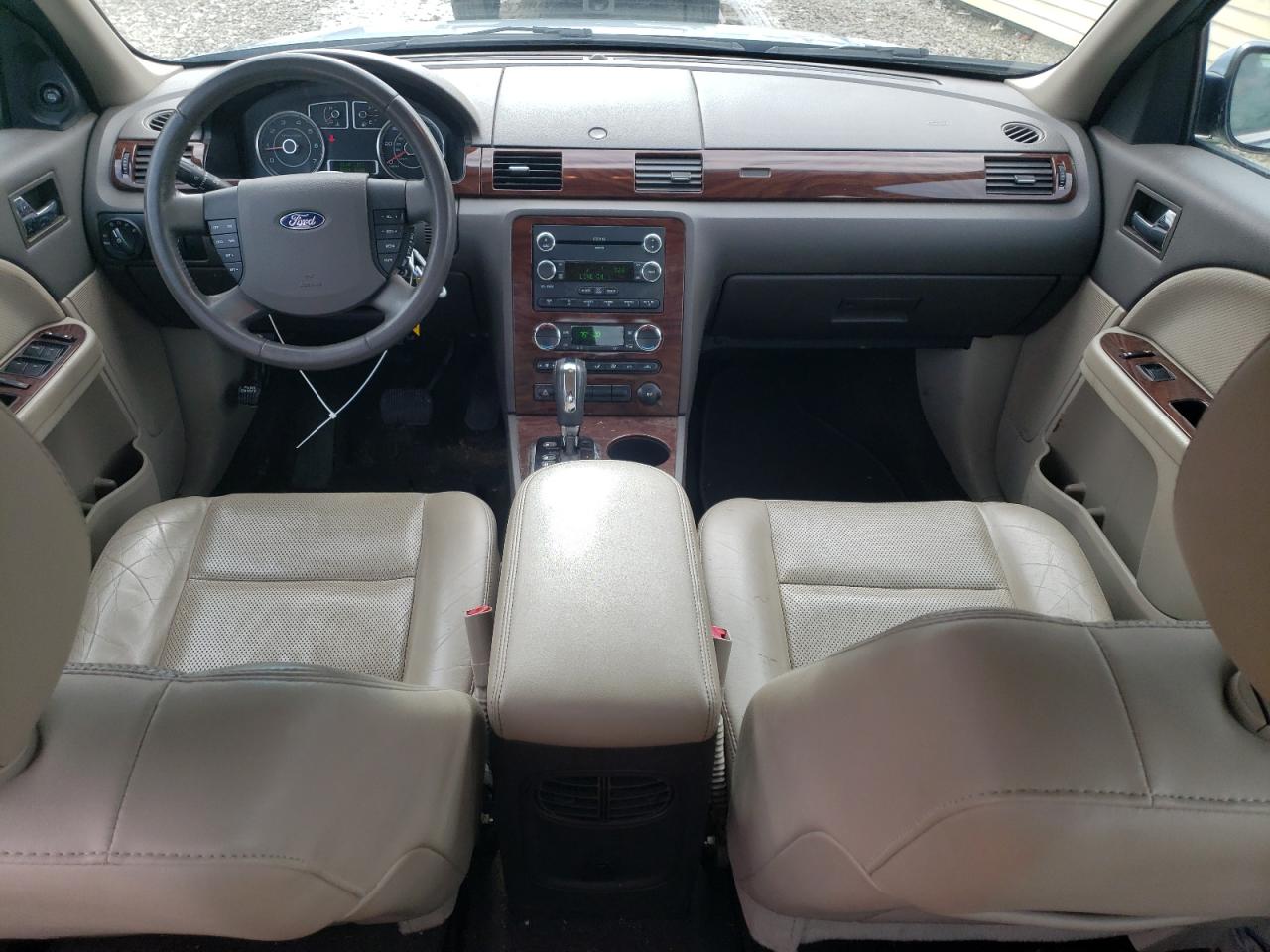 2008 Ford Taurus - Image 8