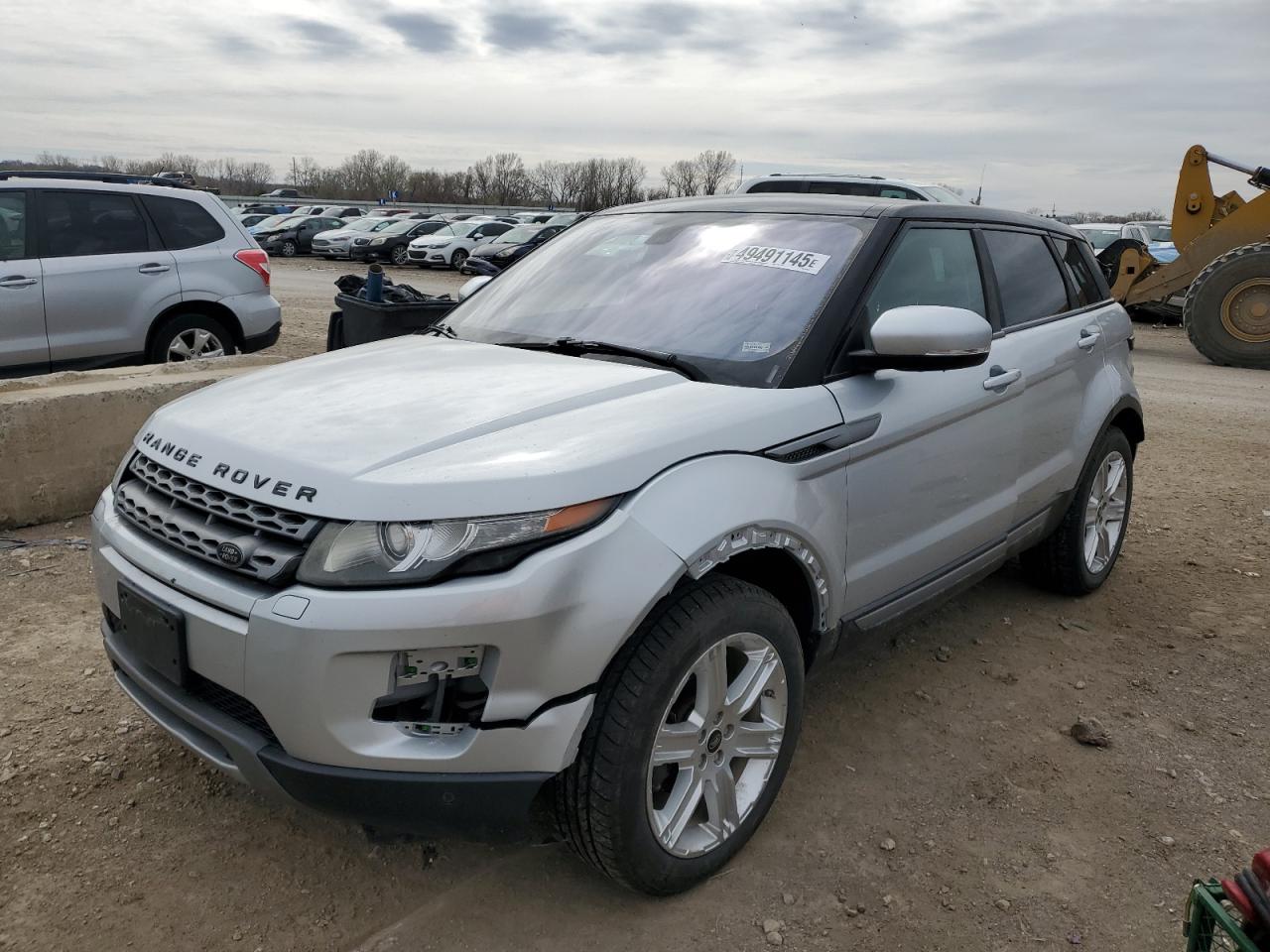 2013 Land Rover Range Rover Evoque Pure Plus for Sale in Kansas City, KS - Side