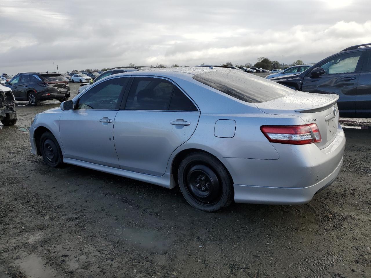 2011 Toyota Camry - Image 2