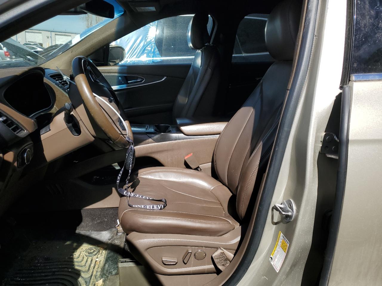2017 Lincoln MKX - Image 7