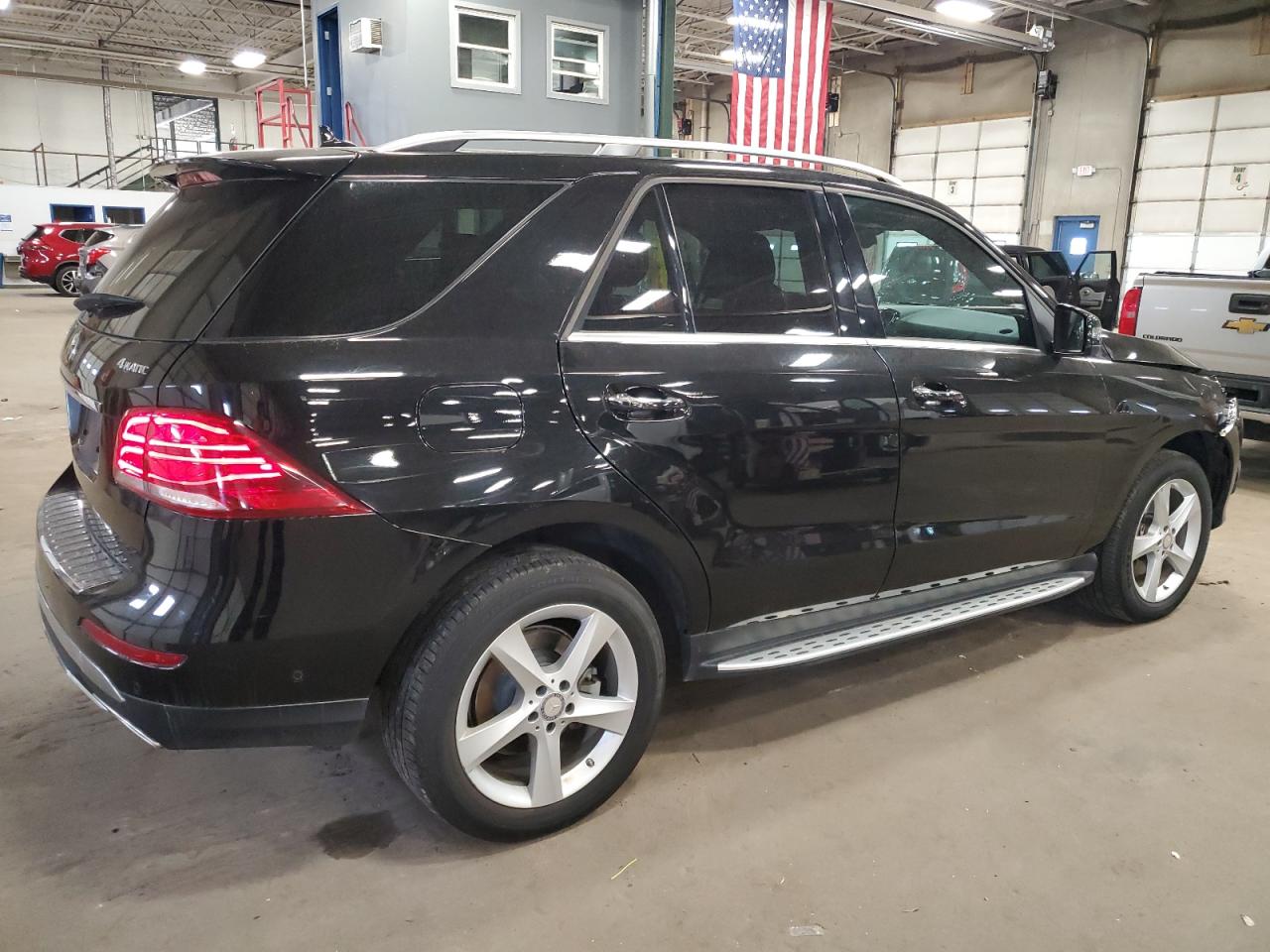 2016 Mercedes-Benz GLE - Image 3