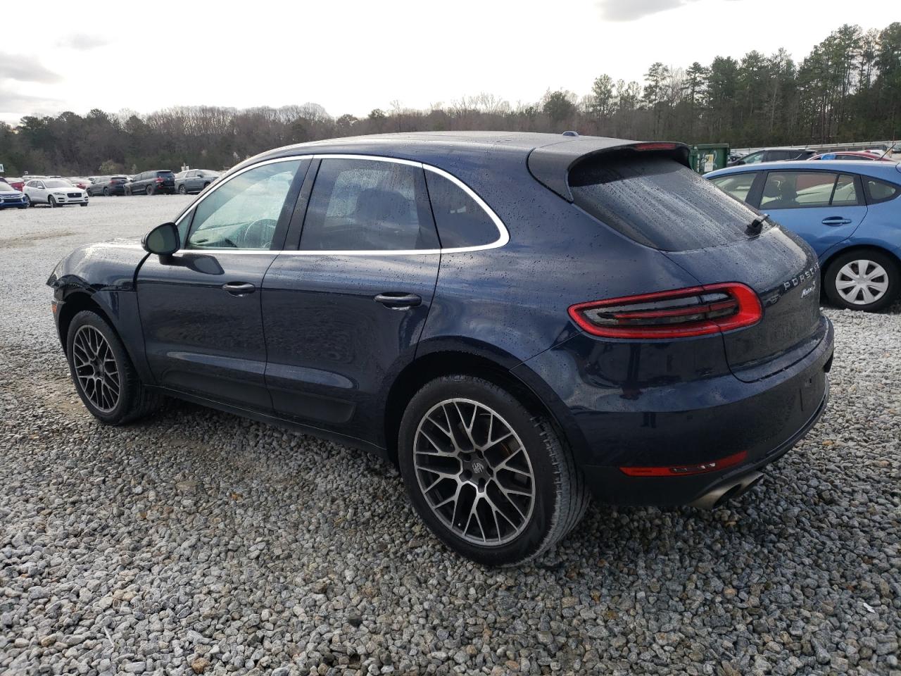 2018 Porsche Macan - Image 2
