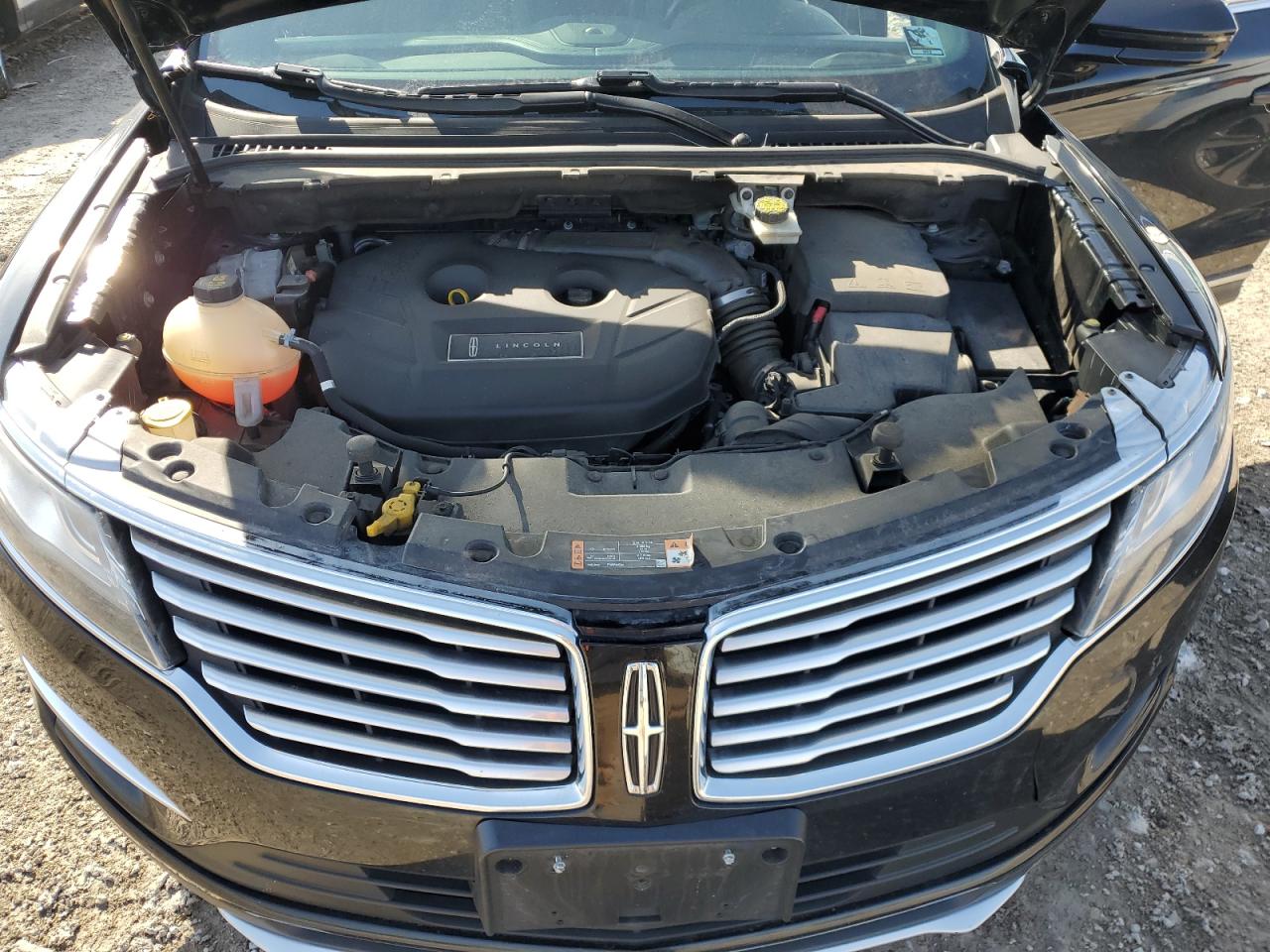 2017 Lincoln MKC - Image 12