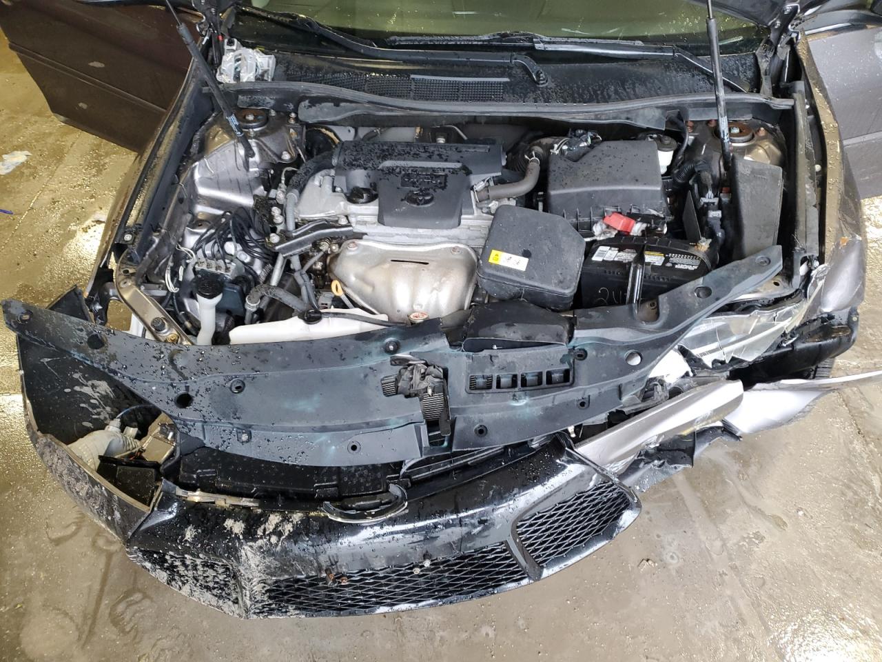 2017 Toyota Camry - Image 11