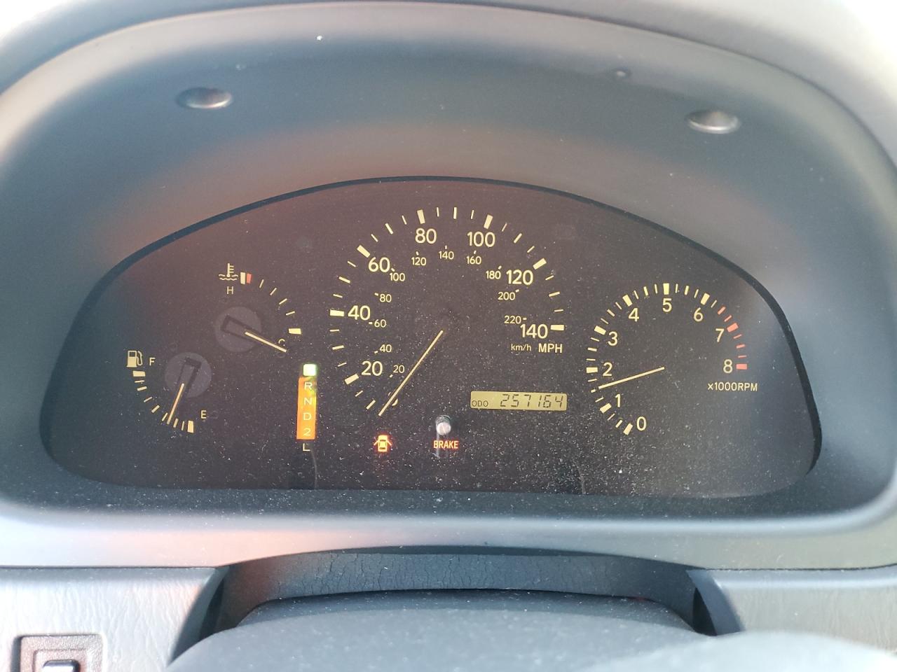 2000 Lexus RX - Image 9