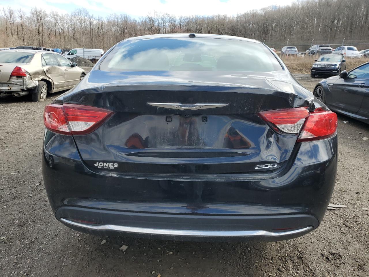 2015 Chrysler 200 - Image 6
