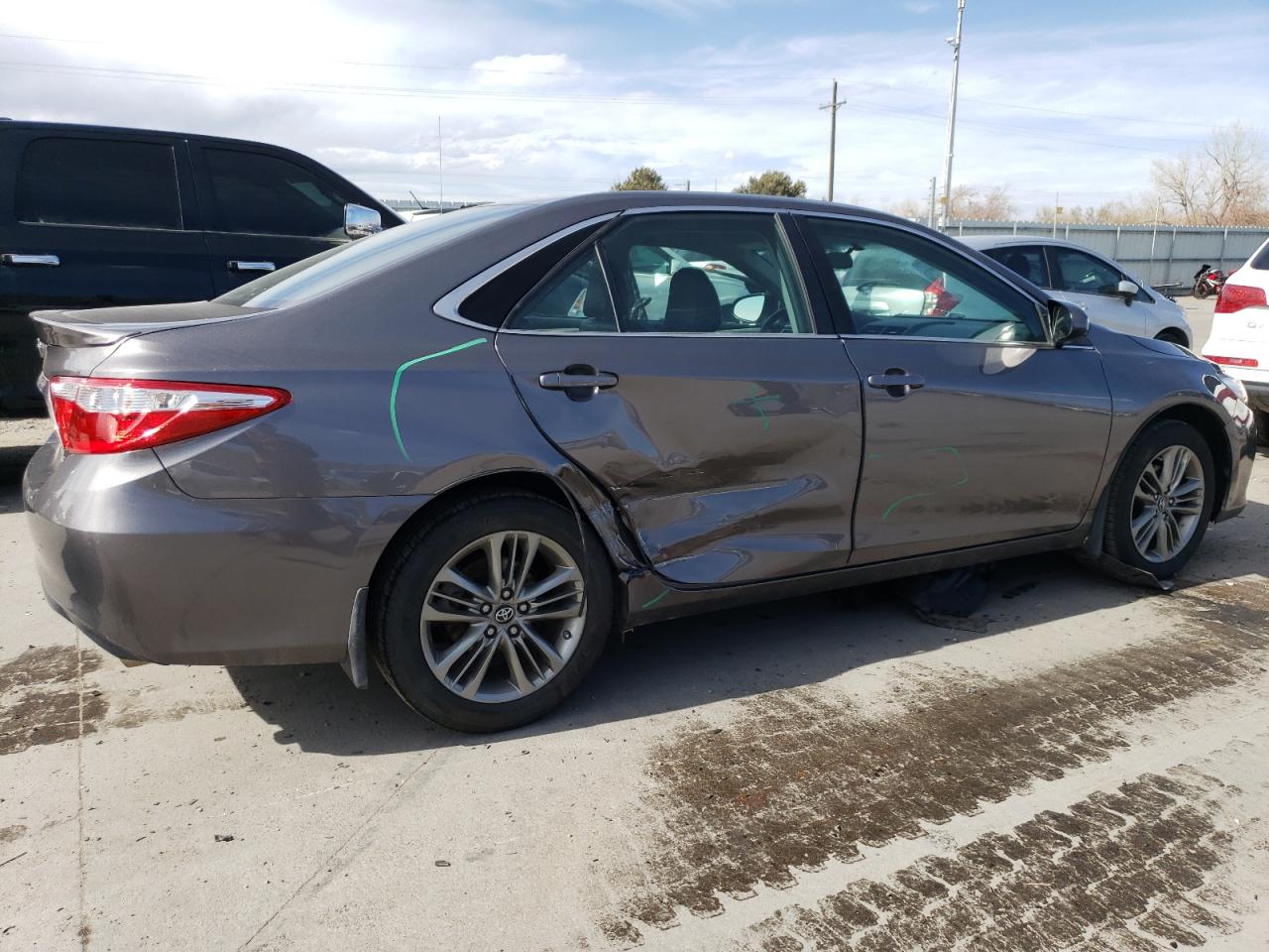 2017 Toyota Camry - Image 3